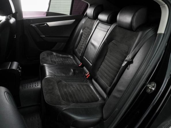 Volkswagen Passat B7 с пробегом 2012 года, цена 959 000 рублей, 197011 км, седан, Автокод Объявления