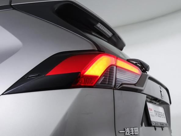 Toyota RAV4 V (XA50) с пробегом 2022 года, цена 2 890 000 рублей, 156963 км, внедорожник, Автокод Объявления