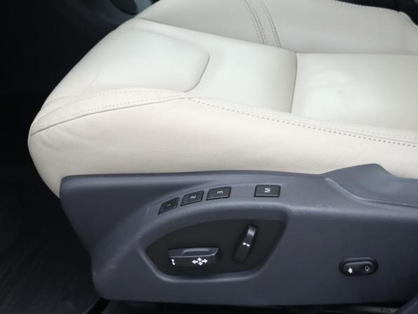 Volvo S60 II Рестайлинг с пробегом 2017 года, цена 1 880 000 рублей, 140373 км, седан, Автокод Объявления