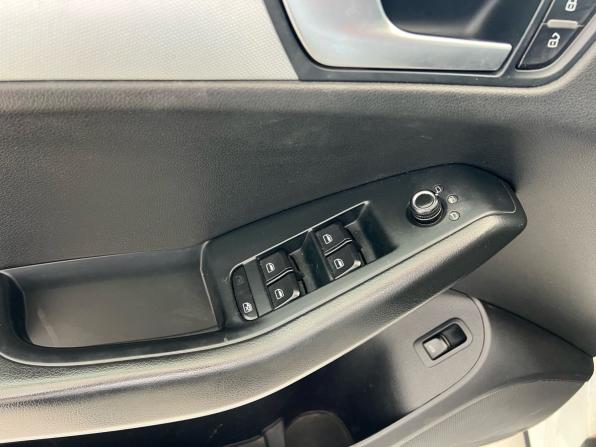 Audi Q5 I (8R) с пробегом 2011 года, цена 1 199 000 рублей, 287286 км, внедорожник, Автокод Объявления