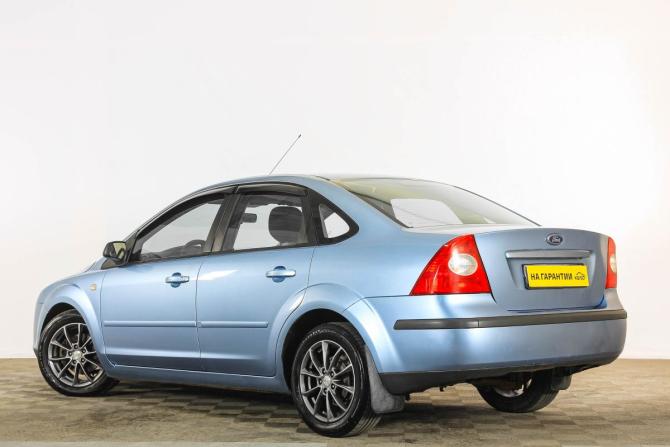 Ford Focus II с пробегом 2005 года, цена 399 000 рублей, 308000 км, седан, Автокод Объявления