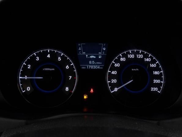 Hyundai Solaris I с пробегом 2011 года, цена 749 000 рублей, 178304 км, седан, Автокод Объявления
