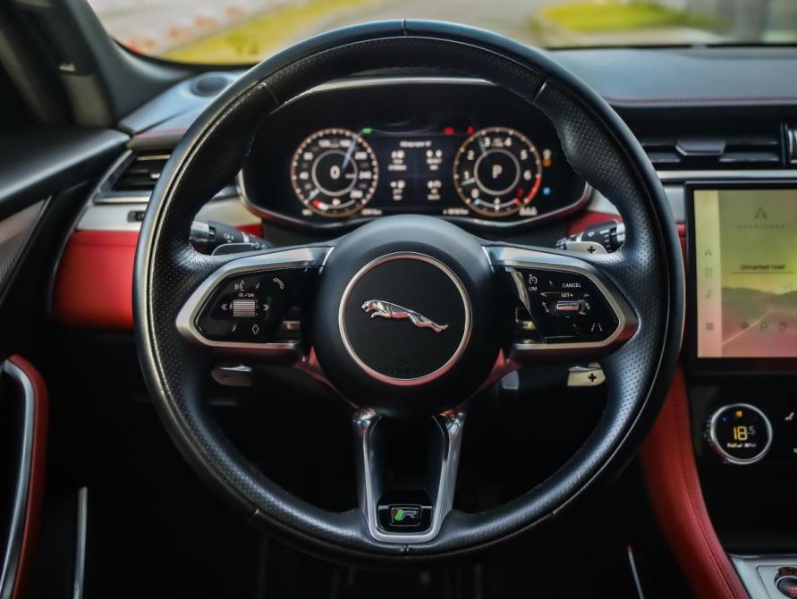 Jaguar F-Pace I Рестайлинг Санкт-Петербург  - изображение 16