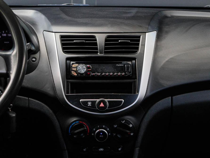 Hyundai Solaris I Рестайлинг Москва  - изображение 11
