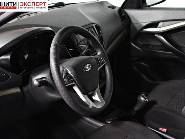 Lada (ВАЗ) Vesta I с пробегом 2018 года, цена 997 000 рублей, 99307 км, седан, Автокод Объявления