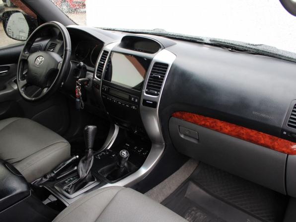 Toyota Land Cruiser Prado 120 Series Рестайлинг с пробегом 2007 года, цена 2 059 000 рублей, 288009 км, внедорожник, Автокод Объявления