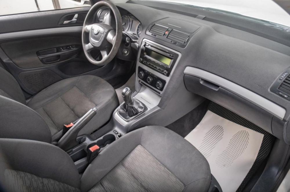 Skoda Octavia II (A5) Томск  - изображение 17