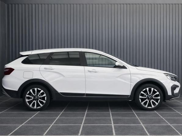 Lada (ВАЗ) Vesta I Рестайлинг (NG) с пробегом 2024 года, цена 1 497 000 рублей, 30313 км, универсал, Автокод Объявления