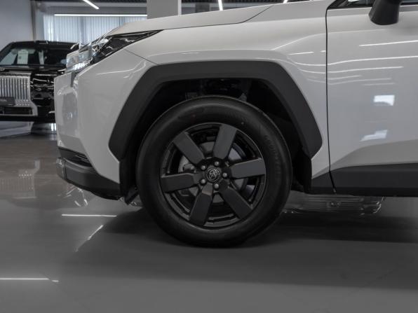 Toyota RAV4 VI (XA60) с пробегом 2025 года, цена 4 040 000 рублей, 20 км, внедорожник, Автокод Объявления