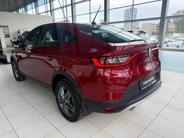 Renault Arkana I с пробегом 2021 года, цена 1 595 000 рублей, 44038 км, внедорожник, Автокод Объявления