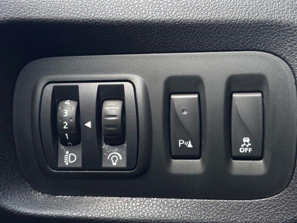 Renault Kaptur I с пробегом 2018 года, цена 1 299 000 рублей, 109969 км, внедорожник, Автокод Объявления