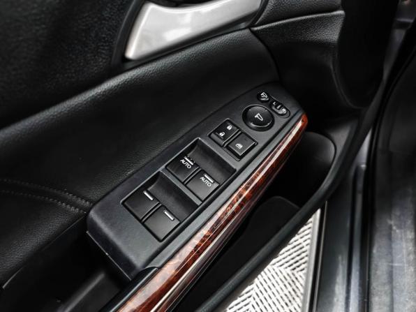 Honda Crosstour I с пробегом 2011 года, цена 849 000 рублей, 400983 км, внедорожник, Автокод Объявления