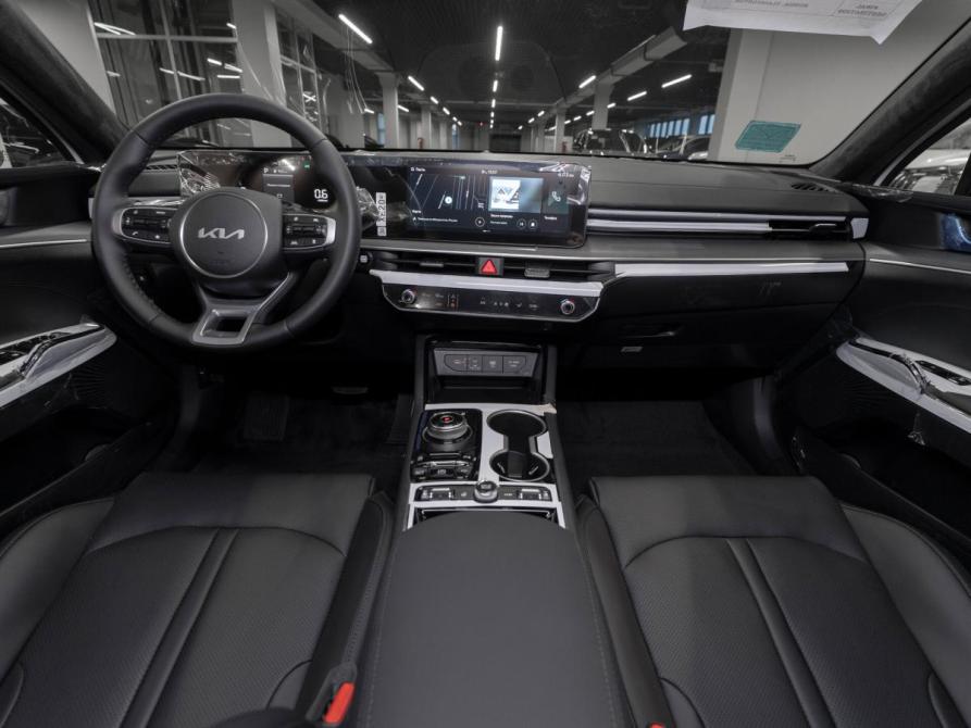 Kia K5 III Рестайлинг Москва  - изображение 8