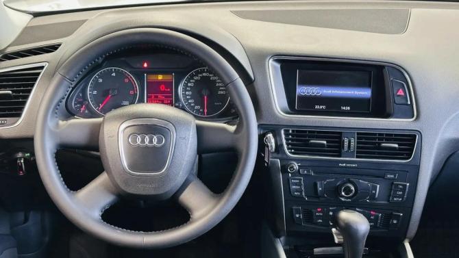 Audi Q5 I (8R) с пробегом 2012 года, цена 1 530 000 рублей, 231000 км, внедорожник, Автокод Объявления