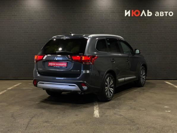Mitsubishi Outlander III Рестайлинг 3 с пробегом 2019 года, цена 2 635 000 рублей, 57973 км, внедорожник, Автокод Объявления