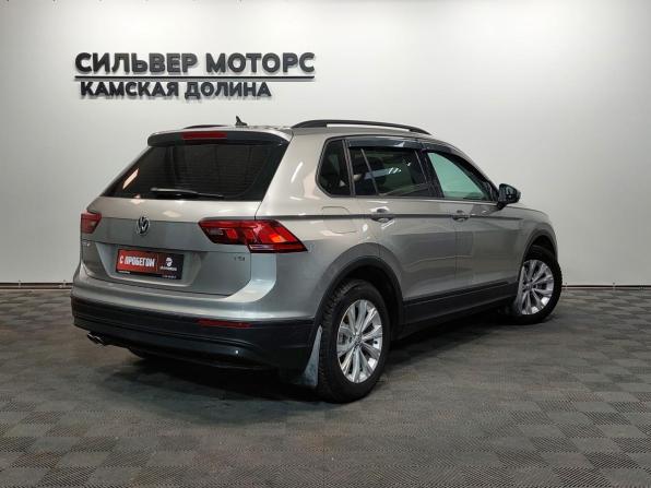 Volkswagen Tiguan II с пробегом 2017 года, цена 1 800 000 рублей, 153000 км, внедорожник, Автокод Объявления