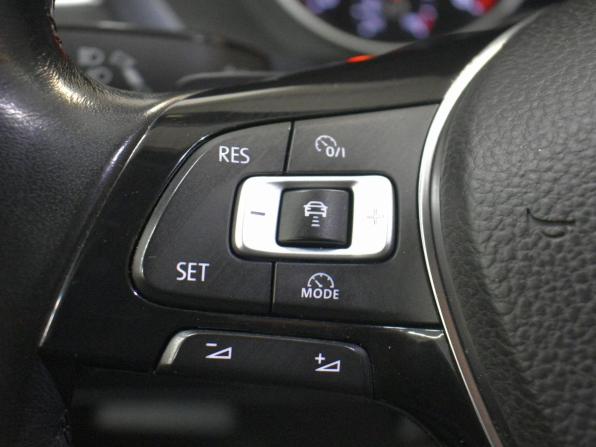 Volkswagen Tiguan II с пробегом 2018 года, цена 1 949 000 рублей, 168077 км, внедорожник, Автокод Объявления