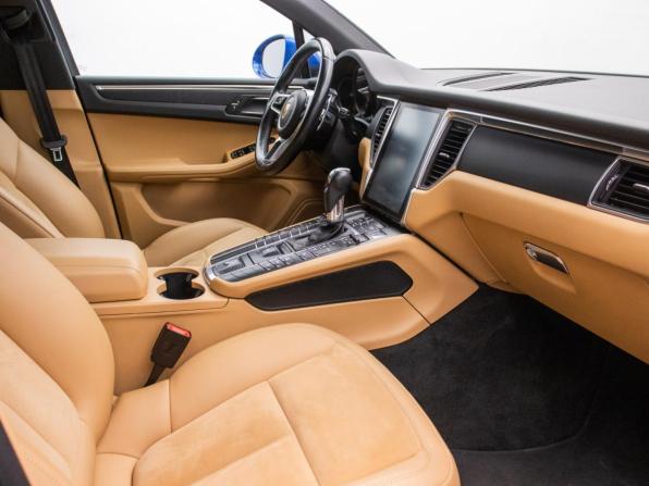 Porsche Macan I с пробегом 2017 года, цена 3 220 000 рублей, 124122 км, внедорожник, Автокод Объявления