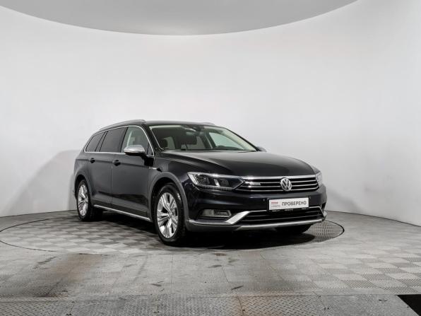 Volkswagen Passat B8 с пробегом 2017 года, цена 2 290 000 рублей, 172000 км, универсал, Автокод Объявления