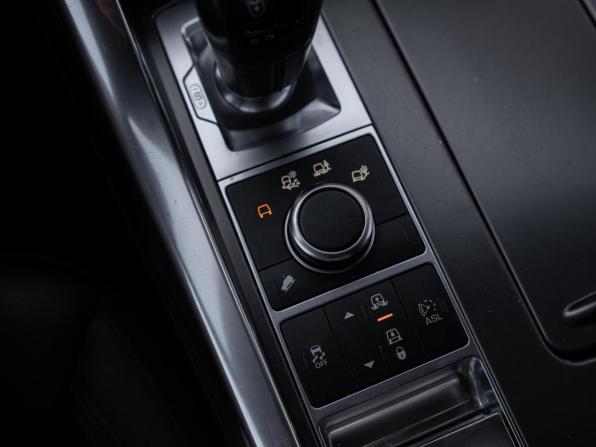 Land Rover Range Rover Sport II с пробегом 2015 года, цена 3 849 000 рублей, 136830 км, внедорожник, Автокод Объявления