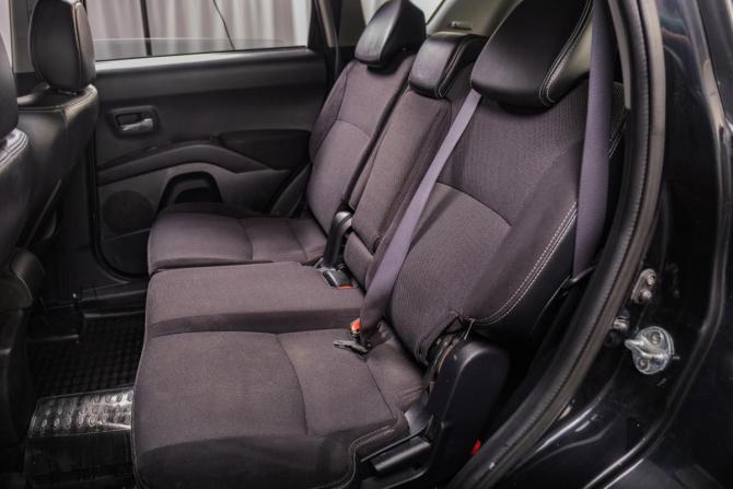 Peugeot 4007 с пробегом 2008 года, цена 1 209 000 рублей, 215000 км, внедорожник, Автокод Объявления