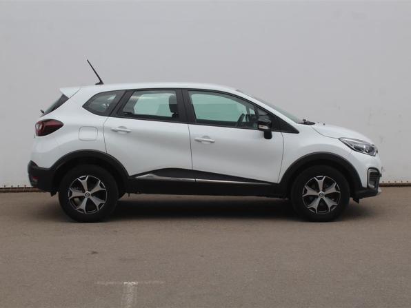 Renault Kaptur I Рестайлинг с пробегом 2021 года, цена 1 440 000 рублей, 72748 км, внедорожник, Автокод Объявления