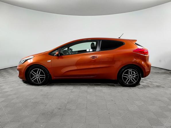 Kia Ceed II с пробегом 2013 года, цена 920 000 рублей, 166639 км, хэтчбек, Автокод Объявления
