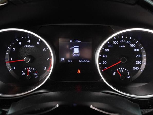 Kia Ceed III с пробегом 2018 года, цена 1 699 000 рублей, 123389 км, хэтчбек, Автокод Объявления