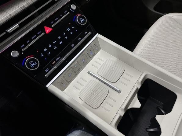 Hyundai Santa Fe V (MX5) с пробегом 2024 года, цена 5 980 000 рублей, 4189 км, внедорожник, Автокод Объявления