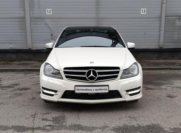 Mercedes-Benz C-Класс III (W204) Рестайлинг с пробегом 2012 года, цена 1 089 000 рублей, 235615 км, седан, Автокод Объявления