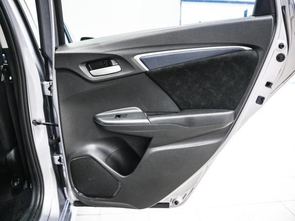 Honda Shuttle II с пробегом 2017 года, цена 1 350 000 рублей, 133527 км, универсал, Автокод Объявления