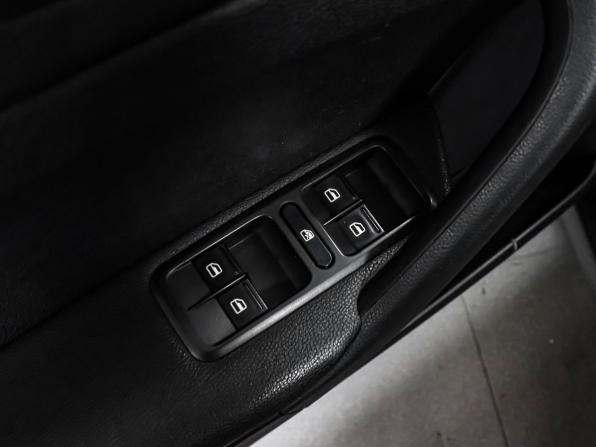 Skoda Yeti I с пробегом 2012 года, цена 899 000 рублей, 166249 км, внедорожник, Автокод Объявления