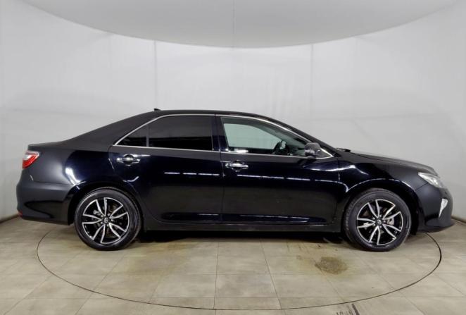 Toyota Camry VII (XV50) Рестайлинг 2 с пробегом 2018 года, цена 2 590 000 рублей, 180653 км, седан, Автокод Объявления