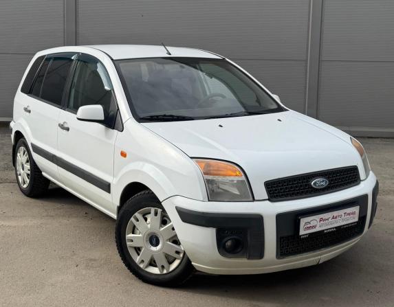 Ford Fusion I Рестайлинг с пробегом 2008 года, цена 399 000 рублей, 204000 км, хэтчбек, Автокод Объявления