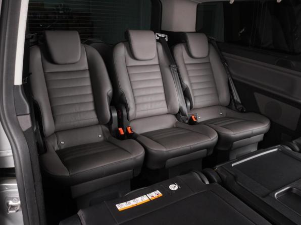 Ford Tourneo Custom I Рестайлинг с пробегом 2021 года, цена 4 365 000 рублей, 64835 км, минивэн, Автокод Объявления