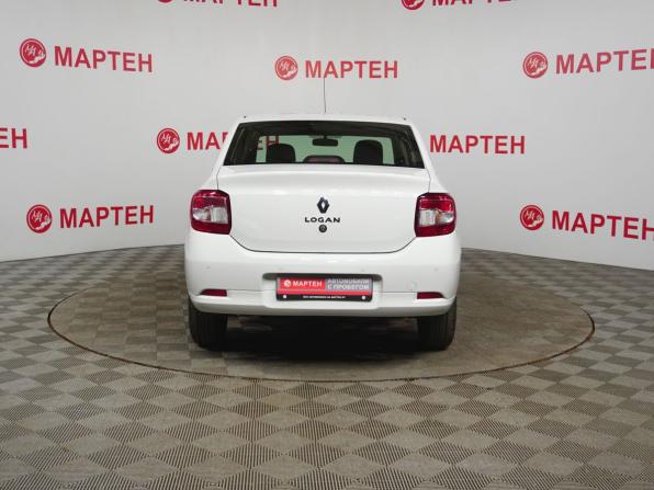 Renault Logan II Рестайлинг с пробегом 2022 года, цена 1 230 000 рублей, 37619 км, седан, Автокод Объявления