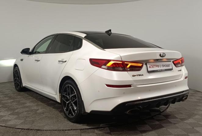 Kia Optima IV с пробегом 2018 года, цена 1 930 000 рублей, 147700 км, седан, Автокод Объявления
