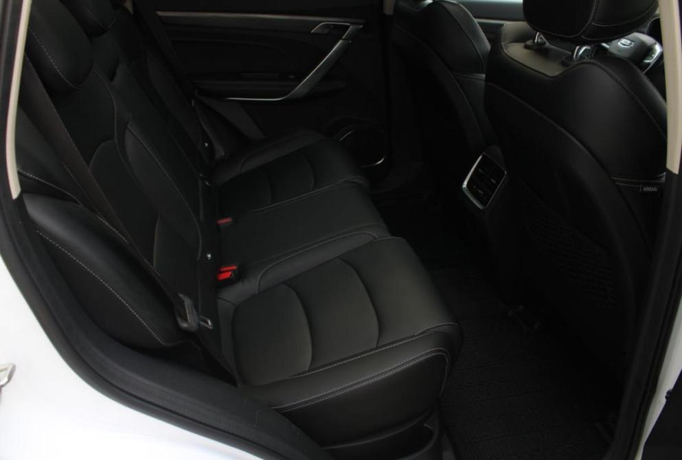 Geely Atlas Pro Саратов  - изображение 23