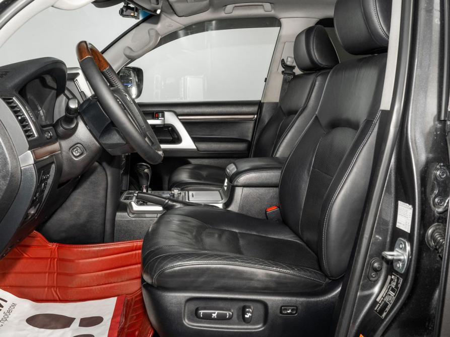 Toyota Land Cruiser 200 Series Рестайлинг 2 Иркутск  - изображение 6