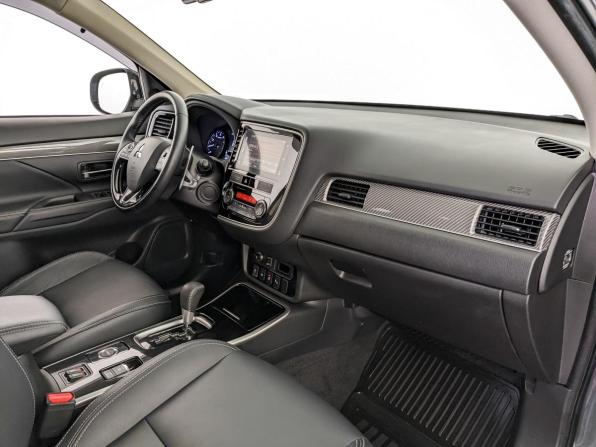 Mitsubishi Outlander III Рестайлинг 3 с пробегом 2019 года, цена 2 850 000 рублей, 48759 км, внедорожник, Автокод Объявления