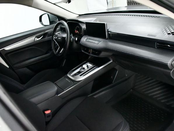 Haval Jolion I с пробегом 2023 года, цена 1 705 000 рублей, 108037 км, внедорожник, Автокод Объявления