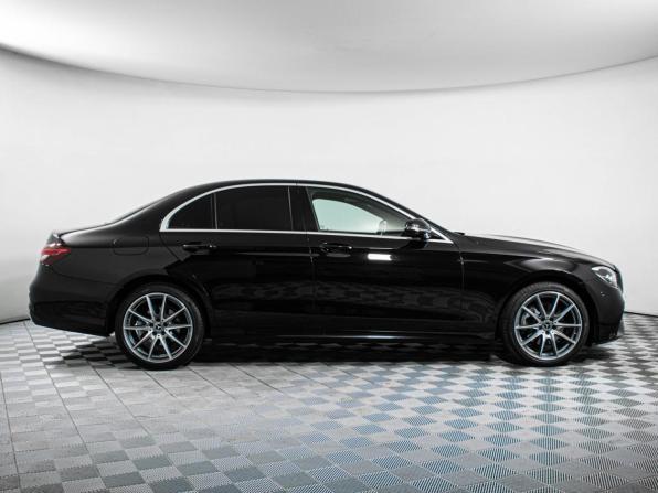 Mercedes-Benz E-Класс V (W213 S213 C238) Рестайлинг с пробегом 2021 года, цена 4 737 000 рублей, 63690 км, седан, Автокод Объявления