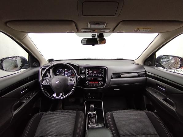 Mitsubishi Outlander III Рестайлинг 3 с пробегом 2019 года, цена 1 949 000 рублей, 121894 км, внедорожник, Автокод Объявления