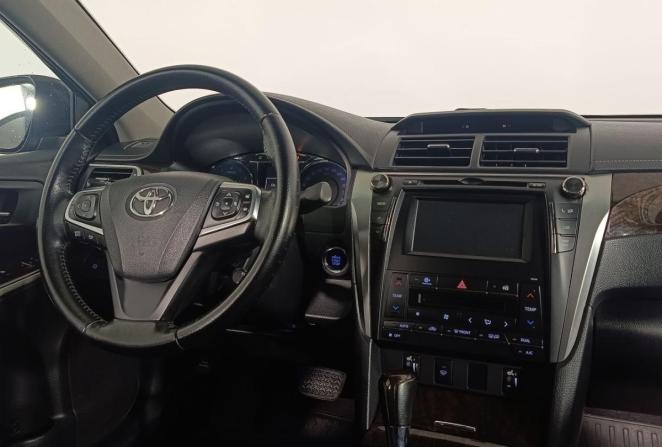 Toyota Camry VII (XV50) Рестайлинг с пробегом 2015 года, цена 1 760 000 рублей, 260170 км, седан, Автокод Объявления