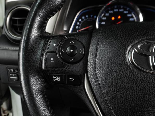 Toyota RAV4 IV (XA40) с пробегом 2013 года, цена 1 799 000 рублей, 186296 км, внедорожник, Автокод Объявления