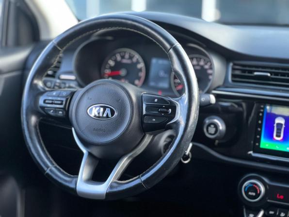 Kia Rio IV с пробегом 2017 года, цена 1 319 000 рублей, 87720 км, седан, Автокод Объявления