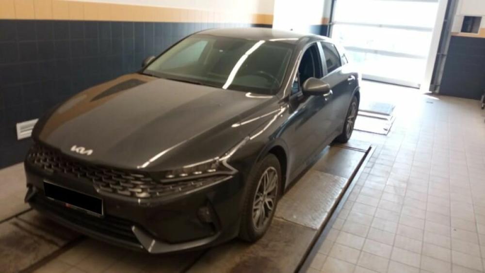Kia K5 III Санкт-Петербург  - изображение 1