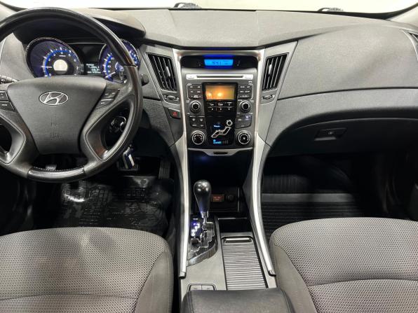 Hyundai Sonata VI (YF) с пробегом 2012 года, цена 1 059 000 рублей, 191250 км, седан, Автокод Объявления