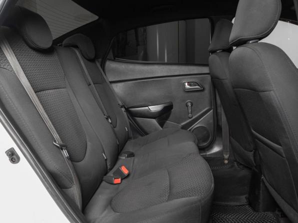 Kia Rio III Рестайлинг с пробегом 2016 года, цена 590 000 рублей, 291155 км, седан, Автокод Объявления