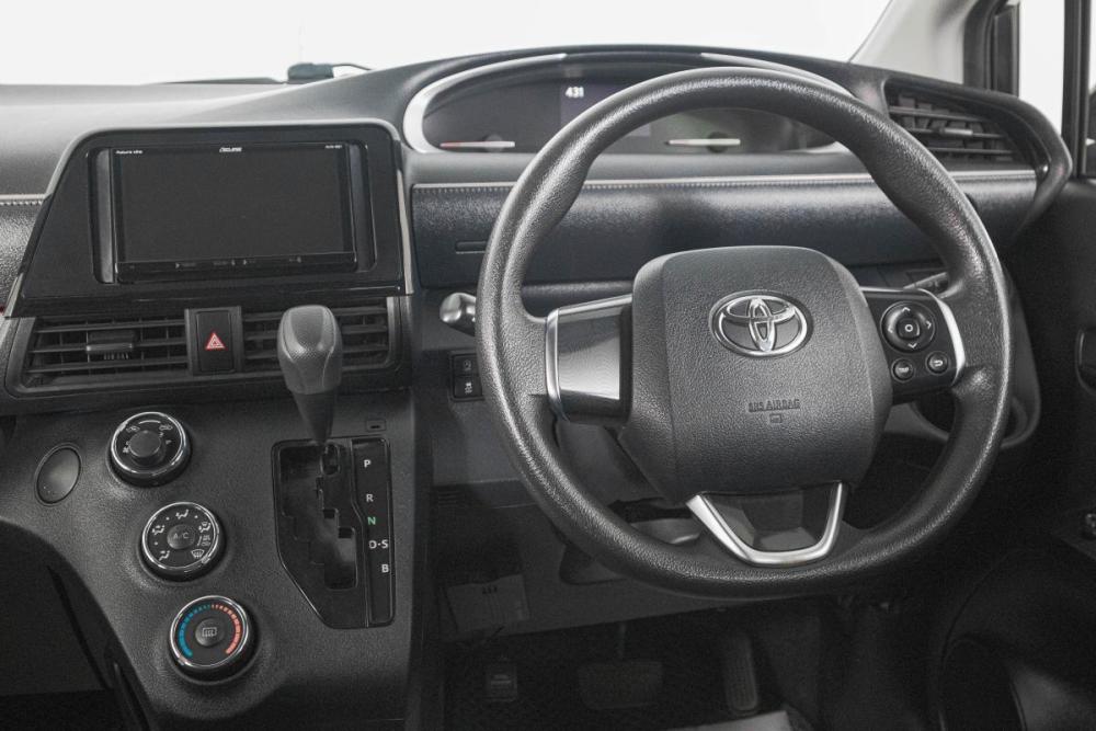 Toyota Sienta II Рестайлинг Кемерово  - изображение 15